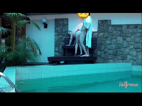 ❤️ Oga pe iranṣẹbinrin si awọn pool, sugbon ko le koju kan gbona ❤️  ni% yo.osagoassist.ru  ﹏